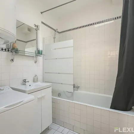 בית נופש Flexliving - - Bausset פריז