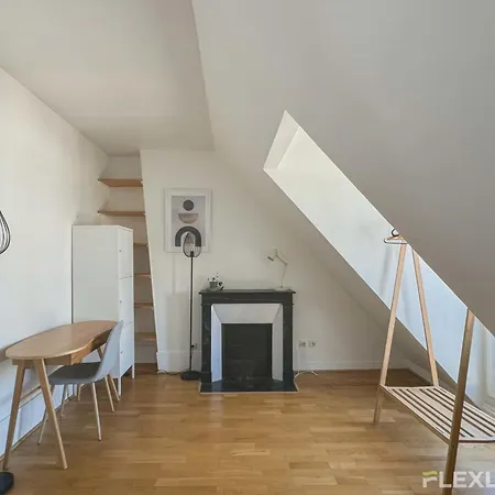 Flexliving - - Bausset *