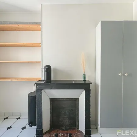 Flexliving - - Bausset * Paris