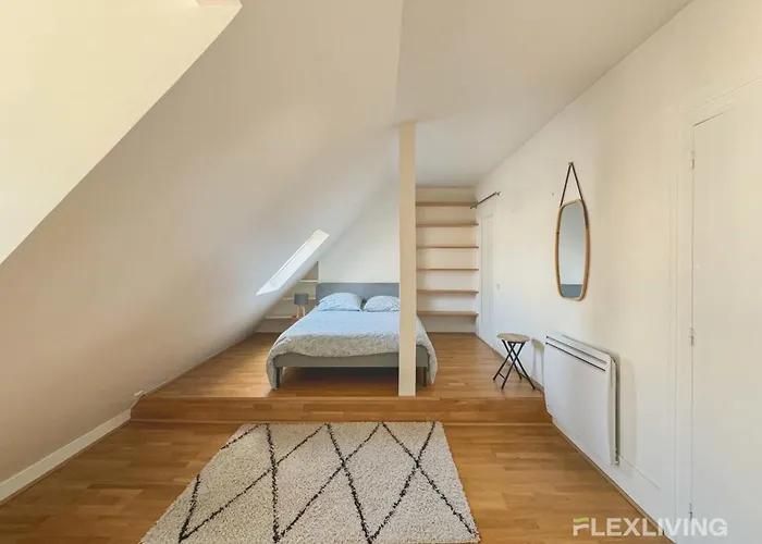 Flexliving - - Bausset * Párizs
